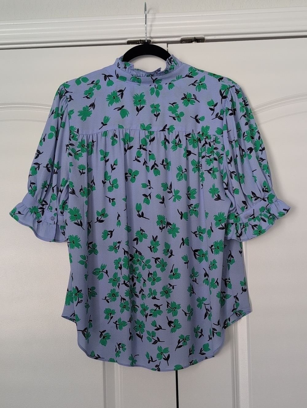 Ann Taylor Button-Front Ruffle Sleeve Blouse - Picture 4 of 4